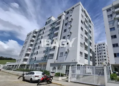 Apartamento com 2 Quartos para alugar, 56m² no Areias, São José