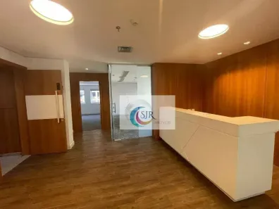 Sala Comercial para alugar, 120m² no Vila Olímpia, São Paulo