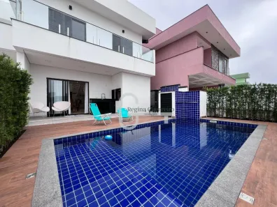 Casa com 4 Quartos à venda, 207m² no Balneário Stella Maris, Peruíbe