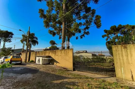 Lote/Terreno à venda, 980m² no Uberaba, Curitiba