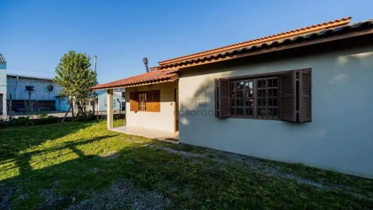 Casa de Condomínio com 3 Quartos para alugar, 120m² no Fragata, Pelotas