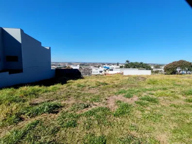 Lote/Terreno à venda, 2000m² no Parque Rural Fazenda Santa Cândida, Campinas