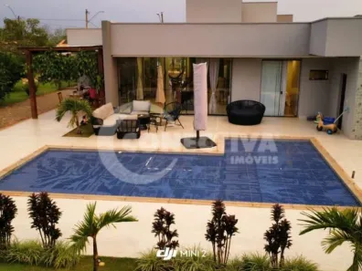 Casa de Condomínio com 4 Quartos à venda, 480m² no , Hidrolândia