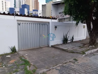 Casa com 3 Quartos à venda, 180m² no Lagoa Nova, Natal