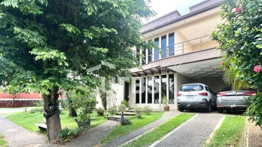 Casa de Condomínio com 6 Quartos à venda, 450m² no Jardins Atenas, Goiânia