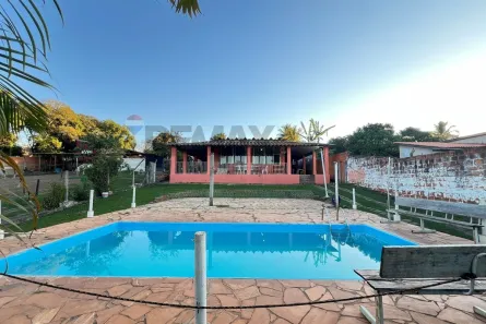 Casa com 2 Quartos para alugar, 240m² no Belvedere do Lago, Paulínia