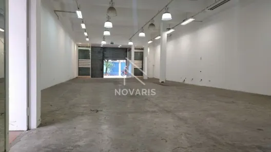 Galpão/Depósito/Armazém para venda ou aluguel, 300m² no Santo Amaro, São Paulo