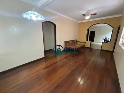 Sobrado com 3 Quartos à venda, 210m² no Santa Rosa, Niterói
