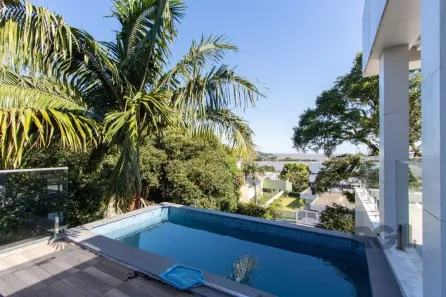 Casa com 2 Quartos à venda, 431m² no Vila Assunção, Porto Alegre