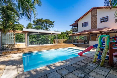 Casa de Condomínio com 4 Quartos à venda, 153m² no Pedro do Rio, Petrópolis