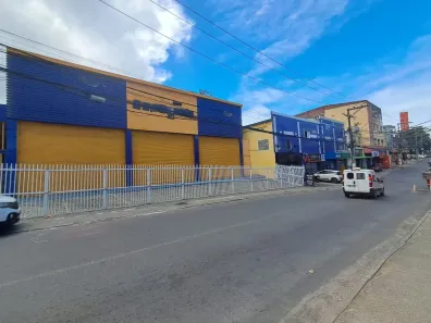 Ponto Comercial para alugar, 210m² no Boca do Rio, Salvador