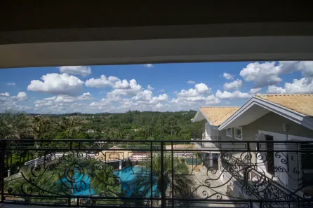Casa com 5 Quartos para alugar, 1500m² no Parque Dom Henrique, Cotia