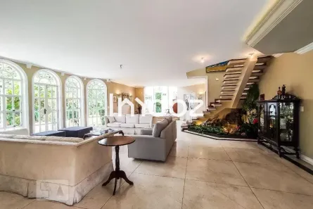Casa com 5 Quartos à venda, 750m² no Jardim Everest, São Paulo