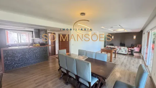 Casa com 6 Quartos à venda, 500m² no Arvoredo, Contagem