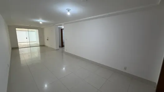 Apartamento com 3 Quartos para alugar, 140m² no Praia do Pecado, Macaé