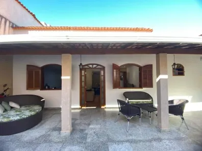 Casa com 3 Quartos à venda, 246m² no Itapoã, Belo Horizonte