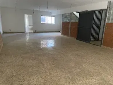 Prédio Comercial para alugar, 330m² no Liberdade, São Paulo