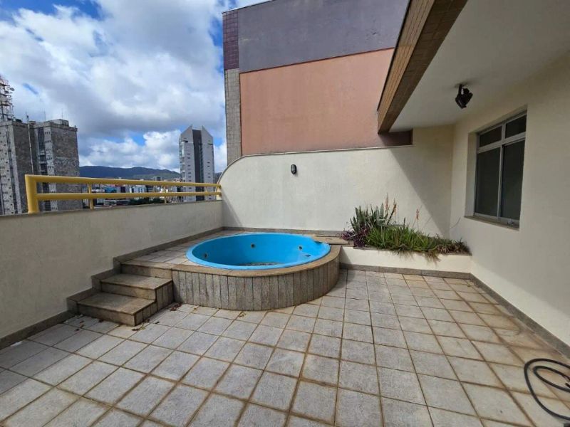 Cobertura com 3 quartos — Lourdes, Belo Horizonte