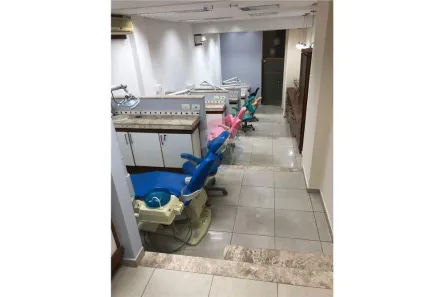Sala Comercial para alugar, 130m² no Centro, Juiz de Fora