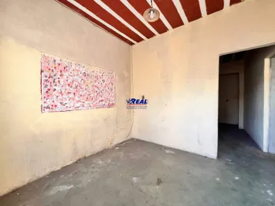 Casa com 2 Quartos para alugar, 250m² no Santa Helena, Contagem