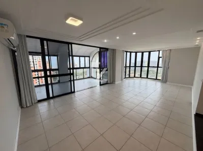 Apartamento com 4 Quartos para alugar, 200m² no Barra da Tijuca, Rio de Janeiro