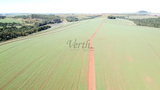 Fazenda/Sítio com 10 Quartos à venda, 1199m² no Centro, Taquarituba