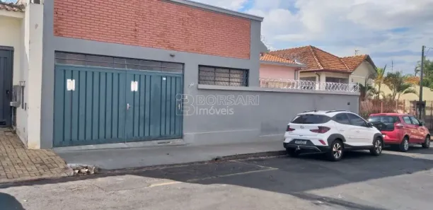 Casa com 4 Quartos à venda, 201m² no Centro, Araraquara