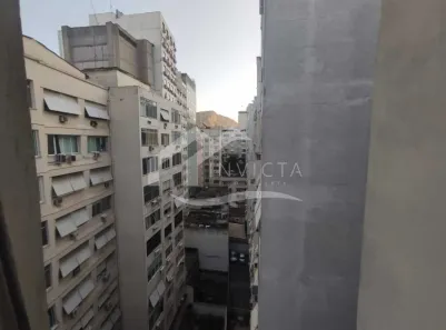 Apartamento com 2 Quartos à venda, 66m² no Copacabana, Rio de Janeiro