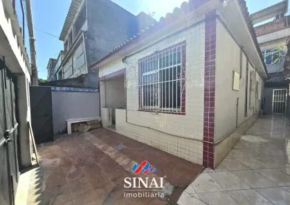 Casa com 3 Quartos para alugar, 254m² no Jardim América, Rio de Janeiro