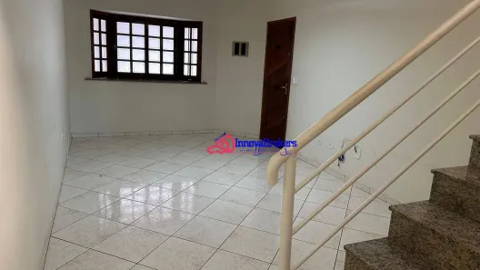 Sobrado com 3 Quartos à venda, 150m² no Jardim Santa Cecília, Guarulhos