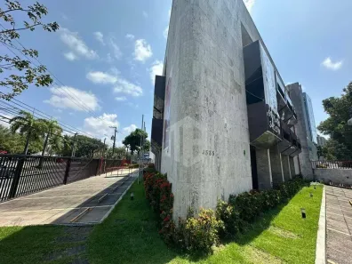 Prédio Comercial para alugar, 713m² no Boa Vista, Recife