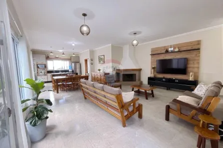 Casa com 3 Quartos à venda, 255m² no Jardim dos Pinheiros, Atibaia