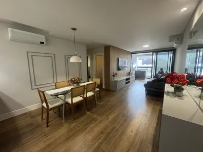 Apartamento com 2 Quartos à venda, 91m² no Jurerê, Florianópolis