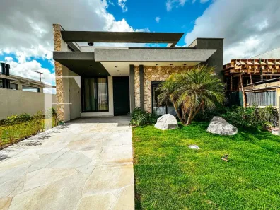 Casa de Condomínio com 4 Quartos à venda, 150m² no , Xangri-Lá