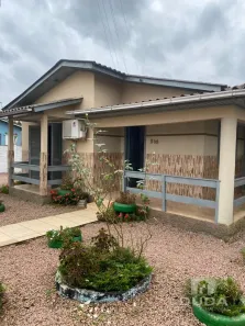 Casa com 3 Quartos à venda, 145m² no Santa Cruz, Forquilhinha