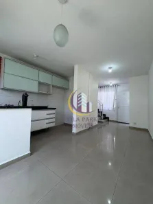Sobrado com 2 Quartos para alugar, 65m² no Quitaúna, Osasco