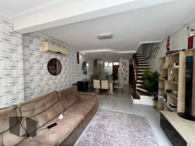 Casa com 3 Quartos à venda, 197m² no Recreio dos Bandeirantes, Rio de Janeiro
