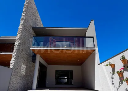 Casa com 3 Quartos à venda, 170m² no Cabeçudas, Itajaí