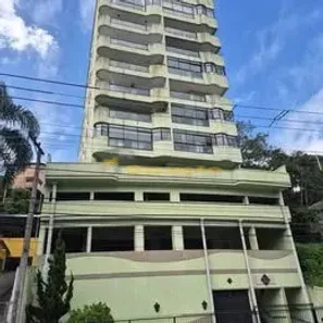 Apartamento com 4 Quartos para alugar, 300m² no Várzea, Teresópolis