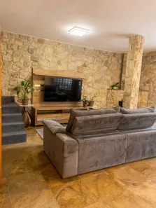 Casa com 3 Quartos à venda, 350m² no Jardim Suíça, Volta Redonda