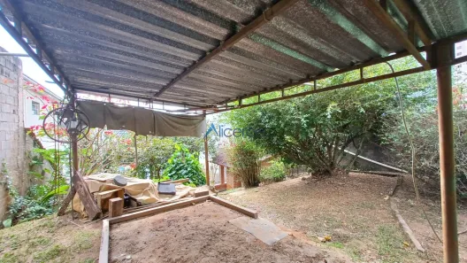 Lote/Terreno à venda, 911m² no Bom Pastor, Juiz de Fora