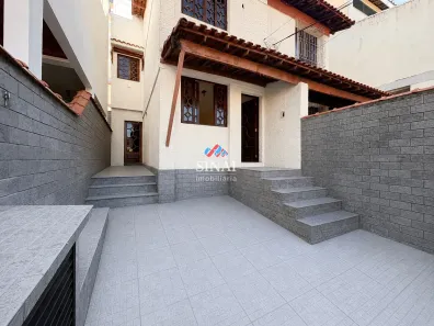 Casa com 3 Quartos à venda, 75m² no Irajá, Rio de Janeiro