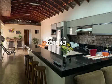 Casa com 3 Quartos à venda, 400m² no Jardim Shangri-la A, Londrina