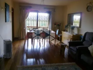 Casa com 4 Quartos à venda, 300m² no Jardim do Salso, Porto Alegre