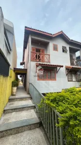 Sobrado com 3 Quartos à venda, 230m² no Jardim das Flores, Osasco