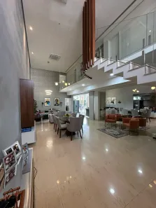 Casa de Condomínio com 5 Quartos à venda, 350m² no Chapada, Manaus