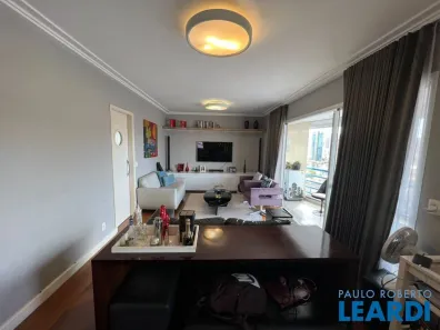 Apartamento com 2 Quartos para alugar, 105m² no Aclimação, São Paulo