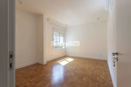 Apartamento com 3 Quartos à venda, 225m² no Jardim Paulista, São Paulo