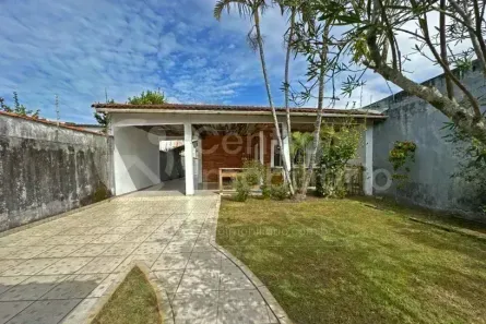Casa com 3 Quartos à venda, 162m² no Estância Balneária Maria Helena Novaes, Peruíbe