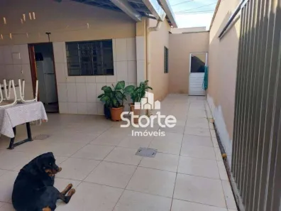 Casa com 5 Quartos à venda, 225m² no Luizote de Freitas, Uberlândia
